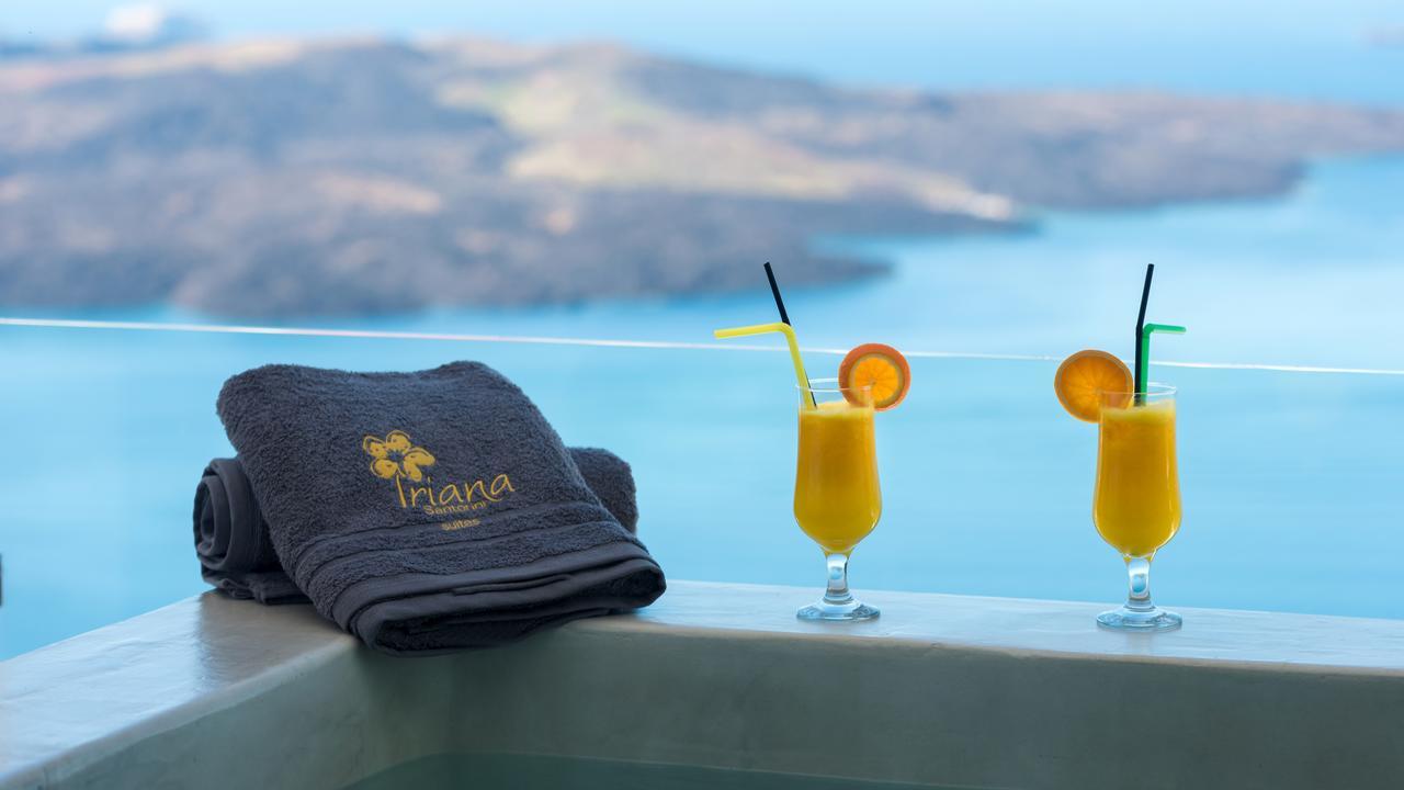 Iriana Suites Firá Buitenkant foto