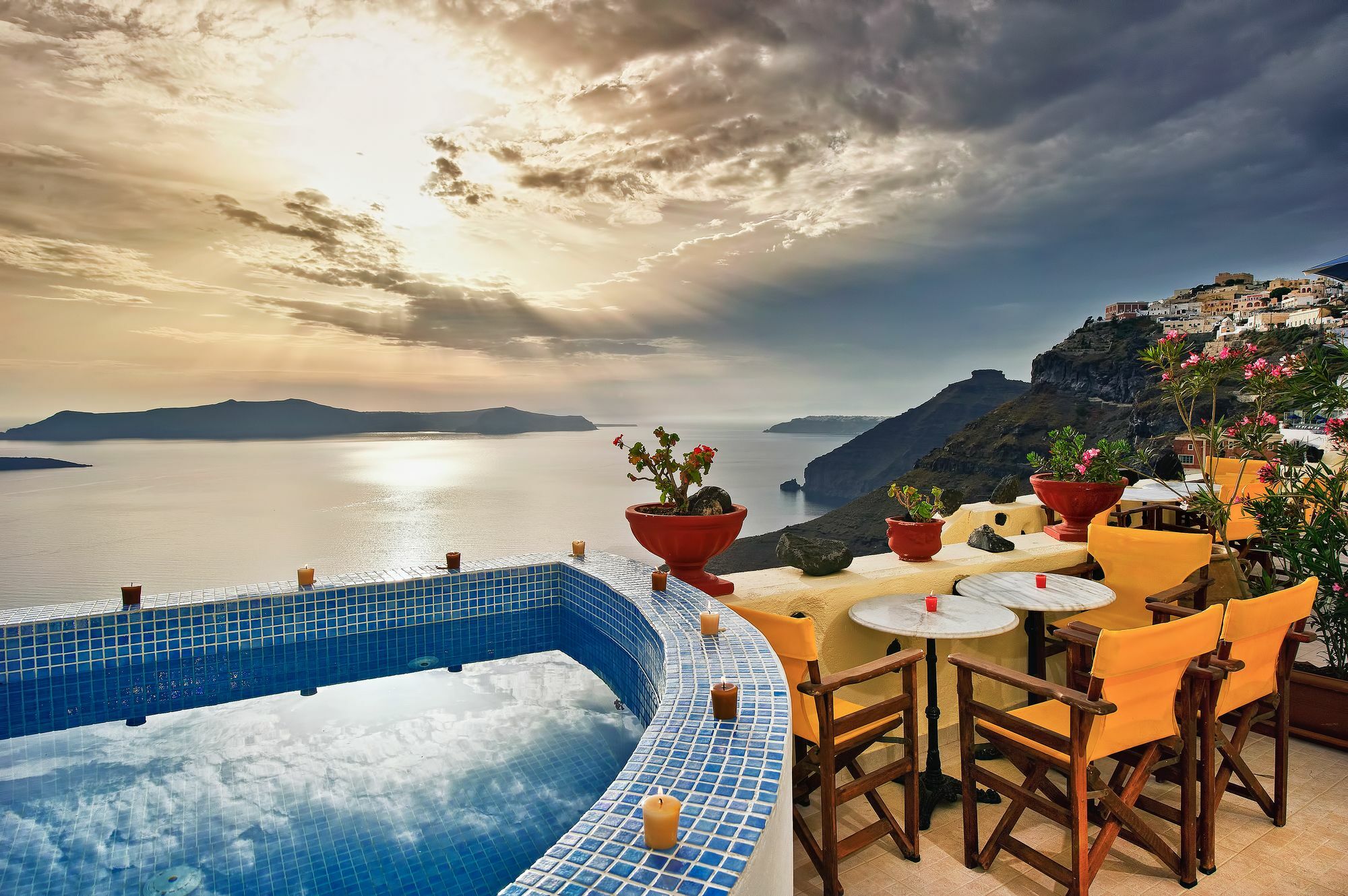 Iriana Suites Firá Buitenkant foto